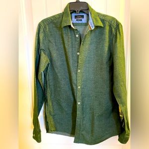 ZARA (lightly used)Men Slim Fit Green Button Front Shirt, Size Medium(slim fit)